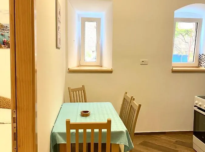 Apartment Njegos